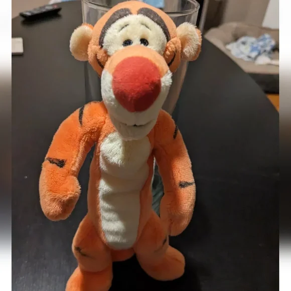 Disney Store Original Winnie The Pooh Mini Bean Plush Doll Set - Picture 3 of 10